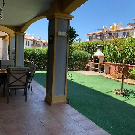 Con Jardin Privado Y Acceso A Piscina Apartment *