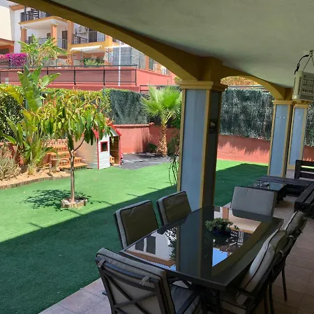Con Jardin Privado Y Acceso A Piscina Apartment *